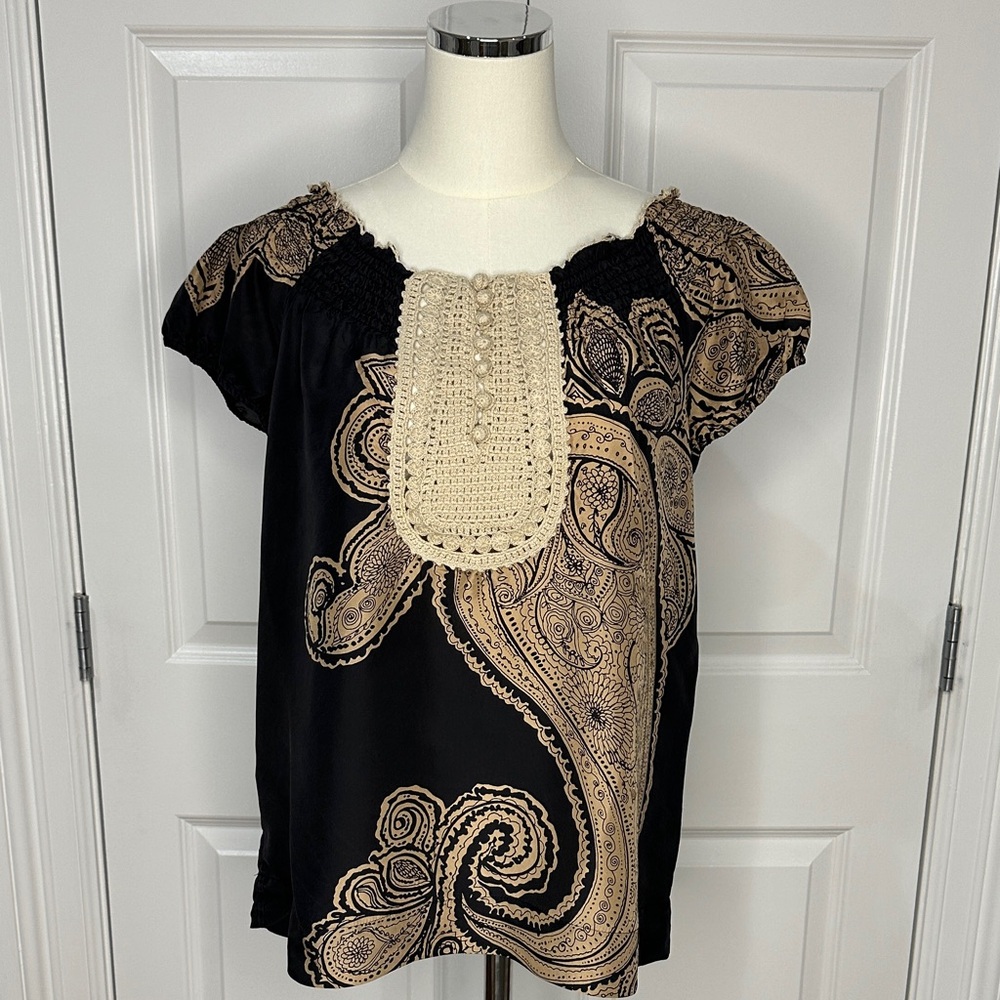 BCBG Vintage Boho Silk Paisley Blouse Crochet Bip Smocked Top Black Tan Size S